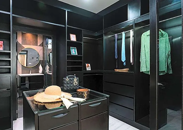 Modern_sukhumvit 39_ Emquartier_phrom Phong Bts ホテル 4*